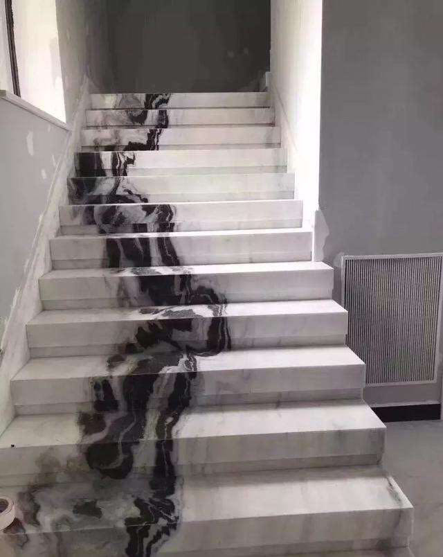 1724641373199124.jpg 1587868486207895.jpg